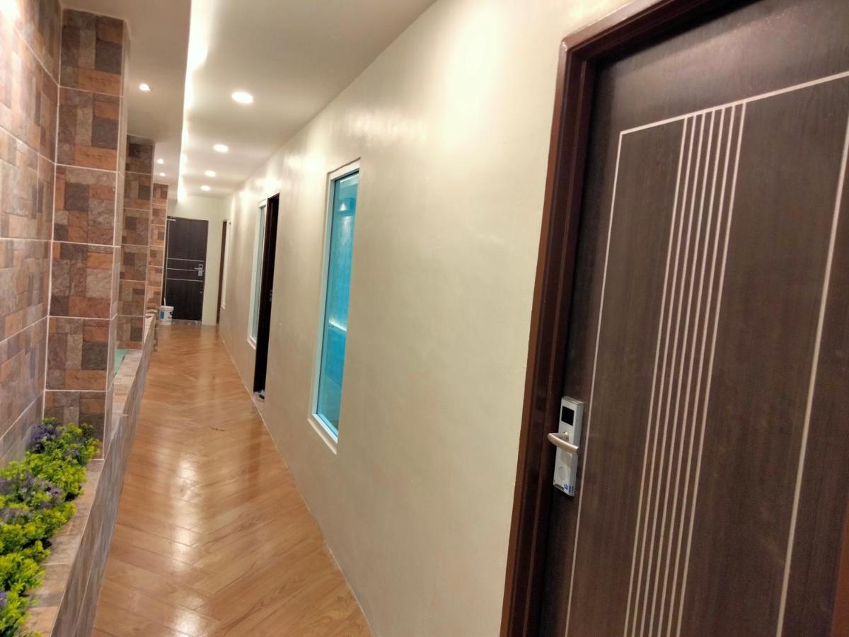 Pine Hotel Batu Gajah Bagian luar foto