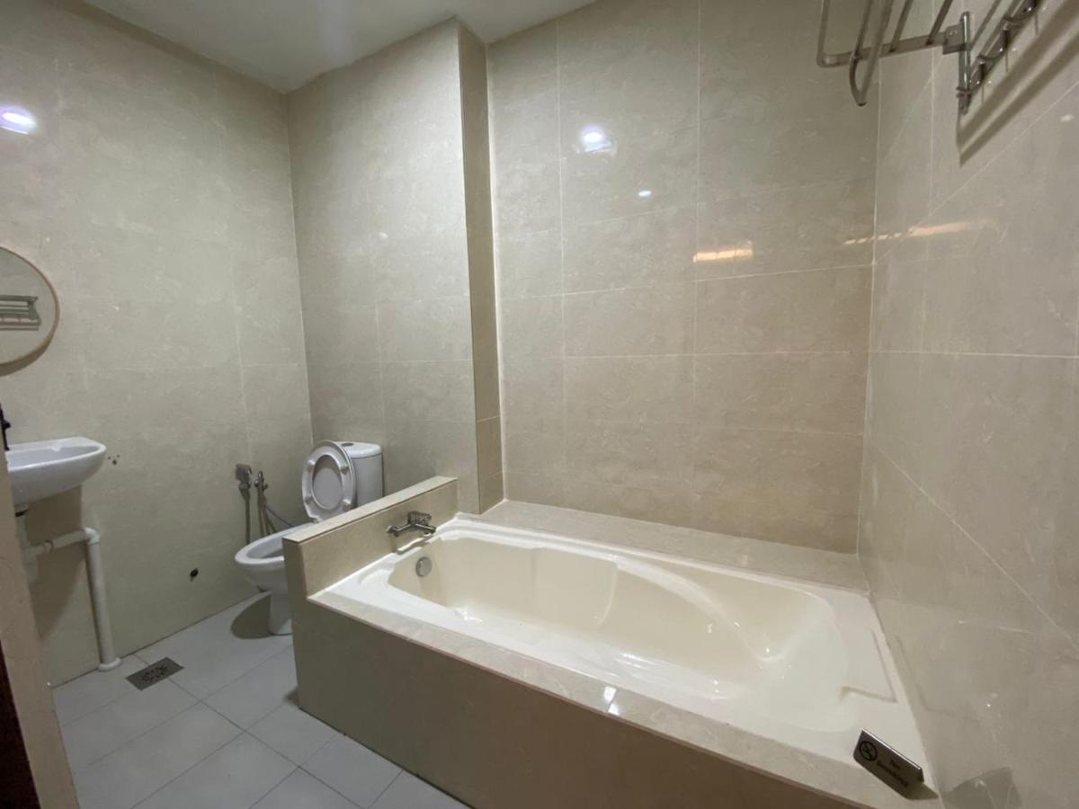 Pine Hotel Batu Gajah Bagian luar foto
